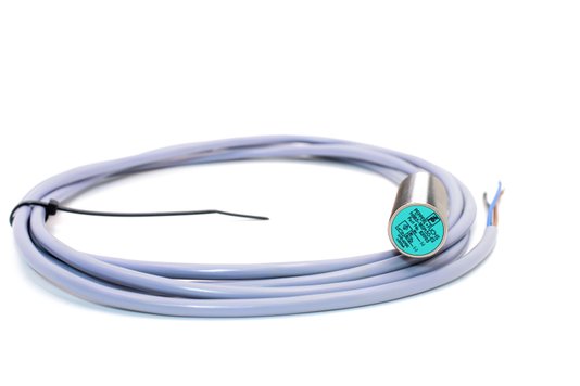 083995 - Sensor Indutivo Pepperl Fuchs NBB5-18GM50-E2