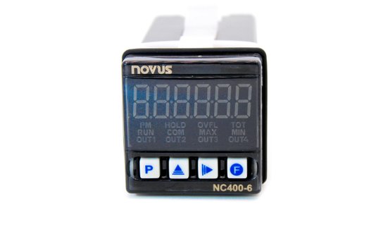 8040019024 - Contador de Pulsos Novus Digital NC400-6-RR-24V